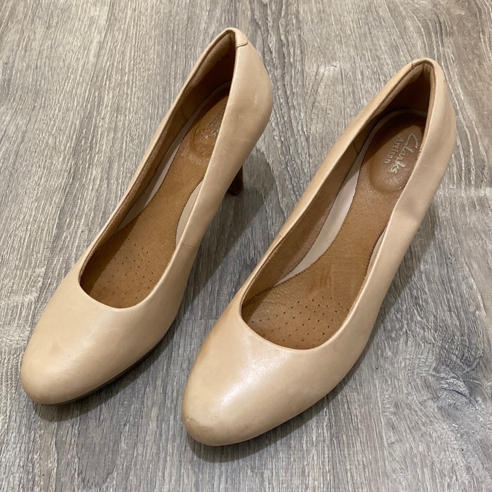 CLARKS • SZ. 12 women